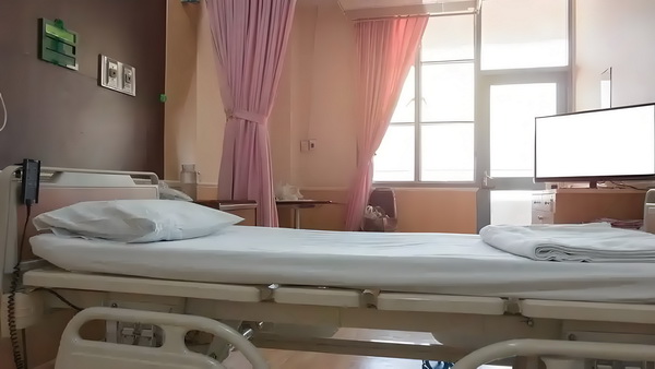 深圳落户年龄限制_美政府问责局：F-35中发现中国磁铁，暂停生产直到替代供应商 美政府问责应：子女